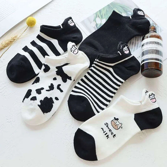 Charming Cartoon Animal Print Short Socks – 5 Pairs for a Playful Wardrobe