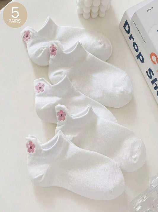 Trendy Cartoon Flower Pattern Short Socks for Women