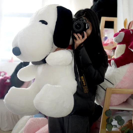 Snoopy Plush Toy – Cuddly Comfort for Kids and Snoopy Fans